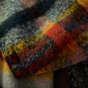 Steve Madden Blanket Scarf NWOT